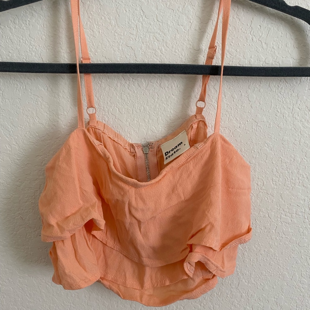 LF LIGHT ORANGE CROPPED FLOWY TOP